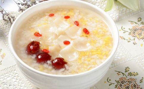 墮胎后吃什么補(bǔ)血 紅棗是不錯的選擇