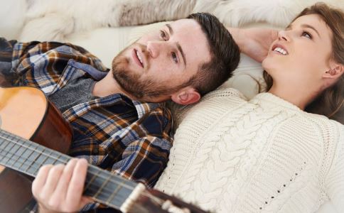 男人不希望全職太太成為他的拌腳石