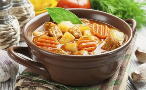 如何緩解痛經(jīng) 緩解痛經(jīng)的四種食療方