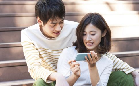 你是備胎嗎 女生把你當(dāng)備胎的五種表現(xiàn)