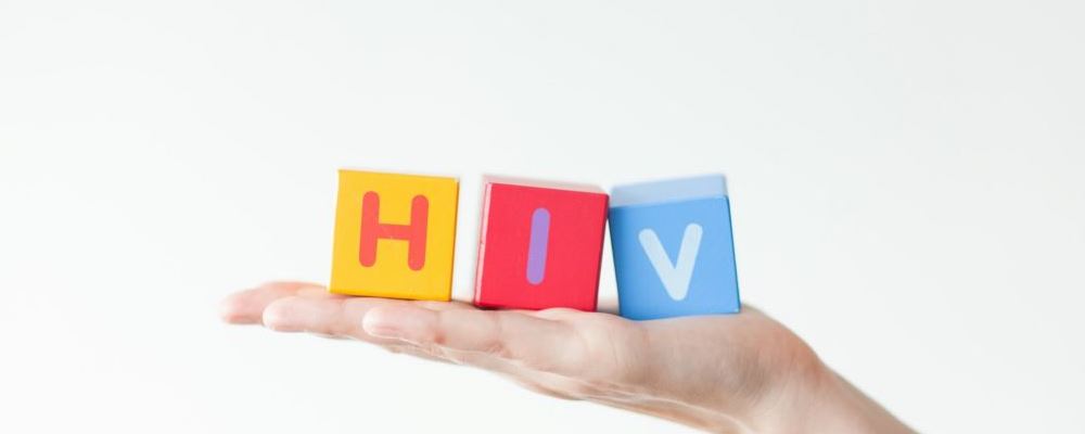 感染艾滋病一般能活多久 預防艾滋病措施