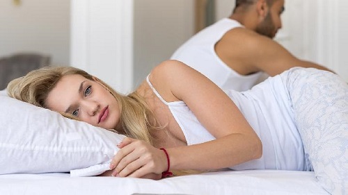 哪些床上攻略能讓女性更滿意 試試這幾個(gè)房事技巧