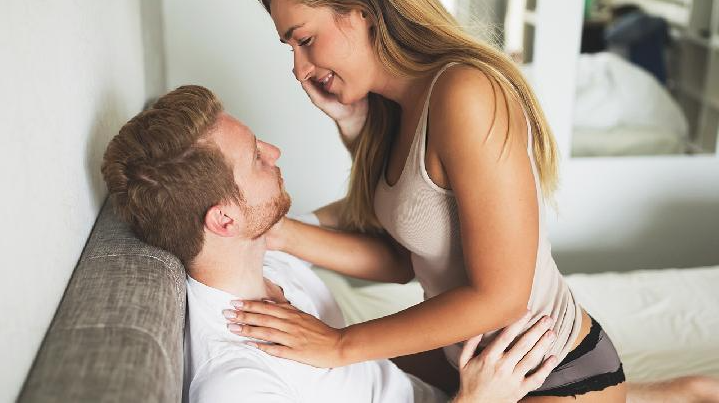 男女怎么調(diào)情 男女性愛(ài)調(diào)情的方法和技巧