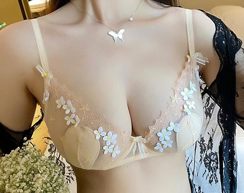 愛(ài)愛(ài)時(shí)要不要穿衣服 性愛(ài)如何選擇穿什么