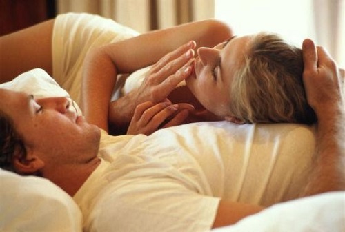 女性自慰的過(guò)程是什么 女性應(yīng)該怎么自慰比較好